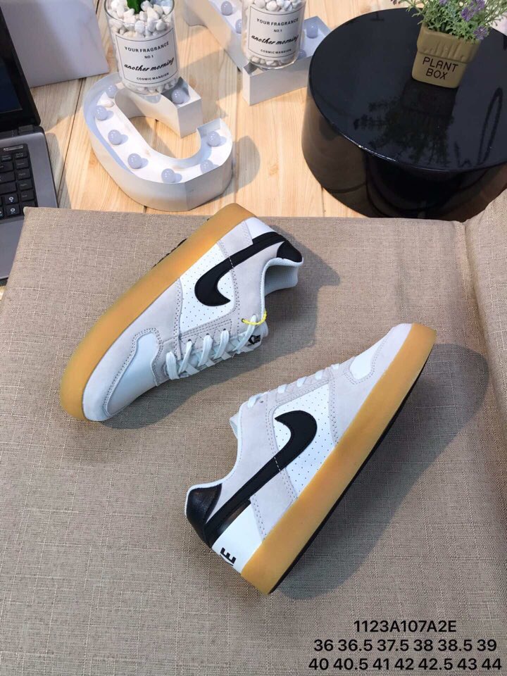 Nike SB Delta Force VULC White Black Gum Sole Shoes